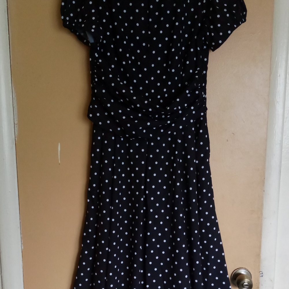Polkadot Dress in Black and white.